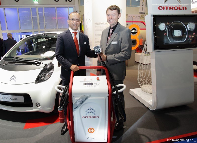 Citroën und e8energy präsentieren die Schnellladestation „@fast“