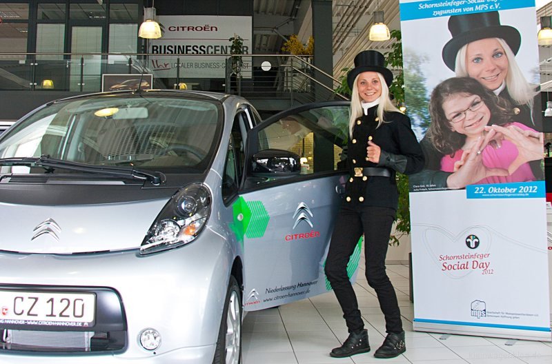 Citroën unterstützt Social Day der Schornsteinfeger mit Elektrofahrzeug C-Zero