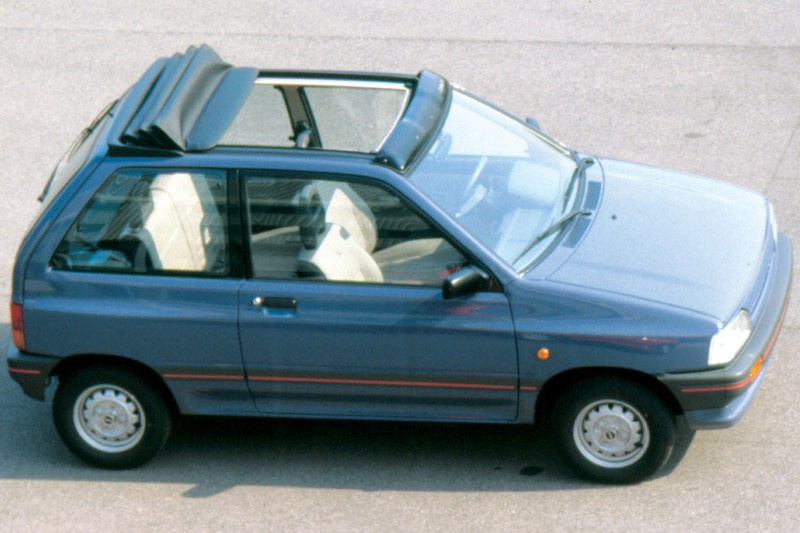 Mazda 121