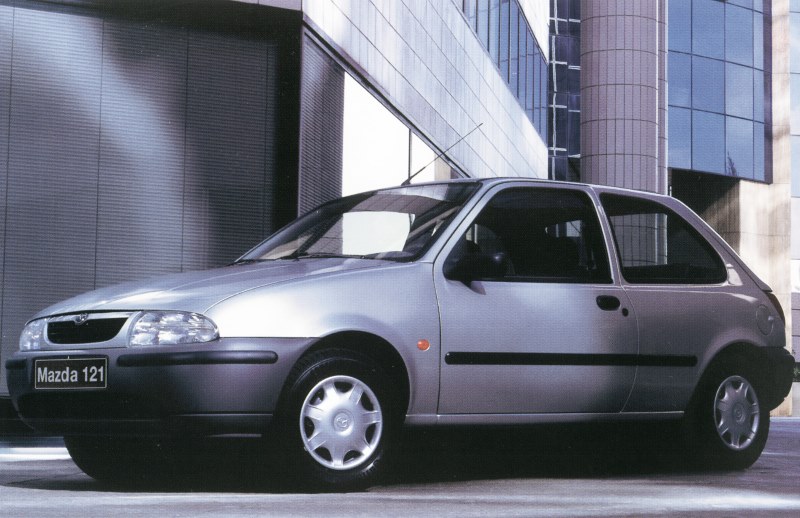 Mazda 121