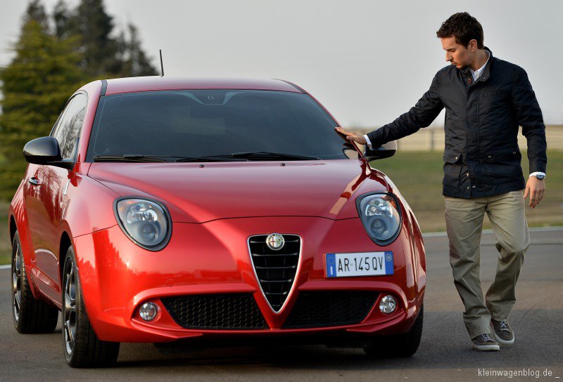 Motorrad-Weltmeister Jorge Lorenzo ist neuer Markenbotschafter von Alfa Romeo