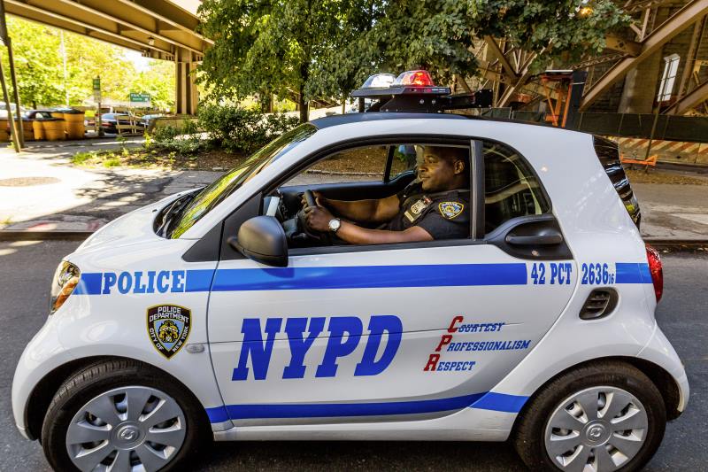 New York City Police Department bestellt 250 smart fortwo: smart forcops