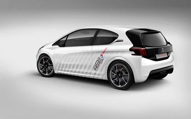 Peugeot 208 HYbrid FE