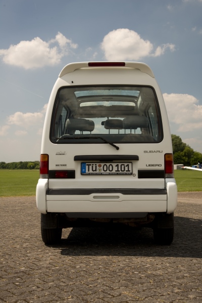 Subaru Libero E12 Super Deluxe