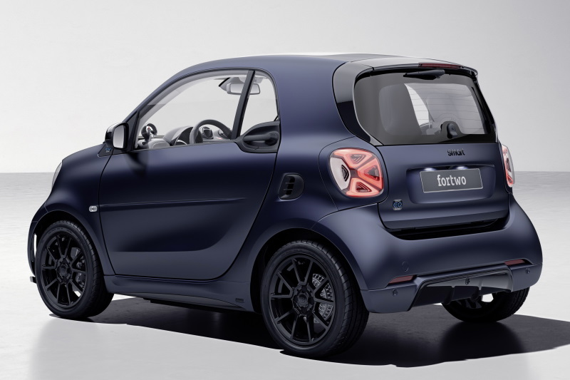 smart EQ fortwo edition bluedawn