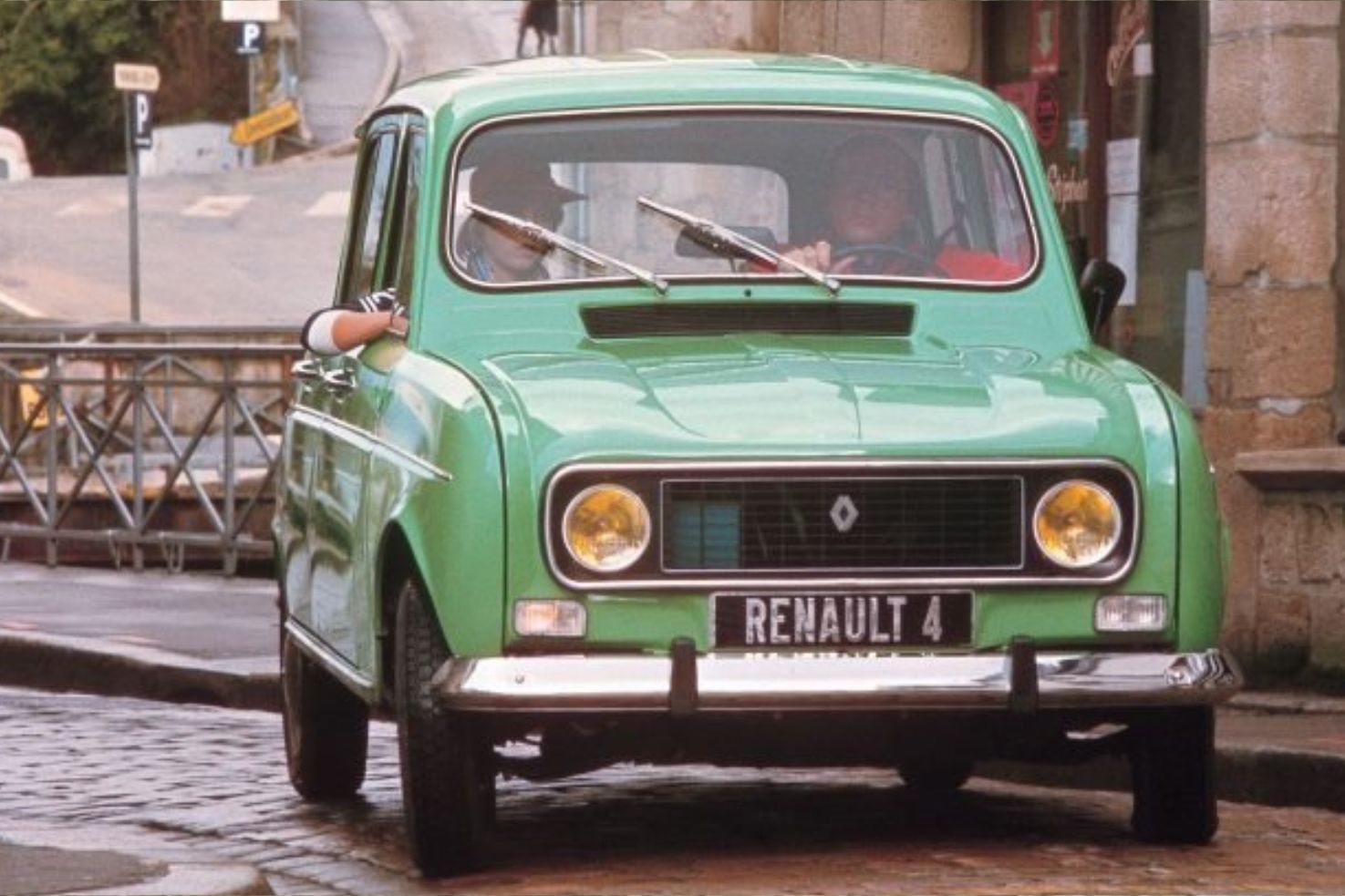 Renault 4
