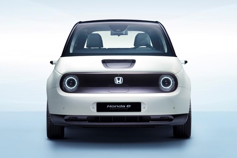 Video: Honda e | Honda zeigt seriennahen Prototyp seines ersten Elektroautos | Der-Autotester.de
