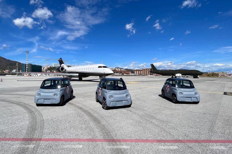 Citroën Ami in Betriebsflotte des Flughafens Genua aufgenommen