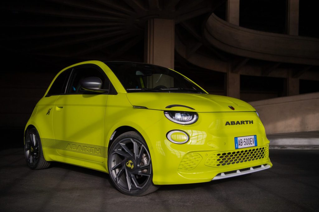 Abarth 500e SCORPIONISSIMA ist ab sofort bestellbar