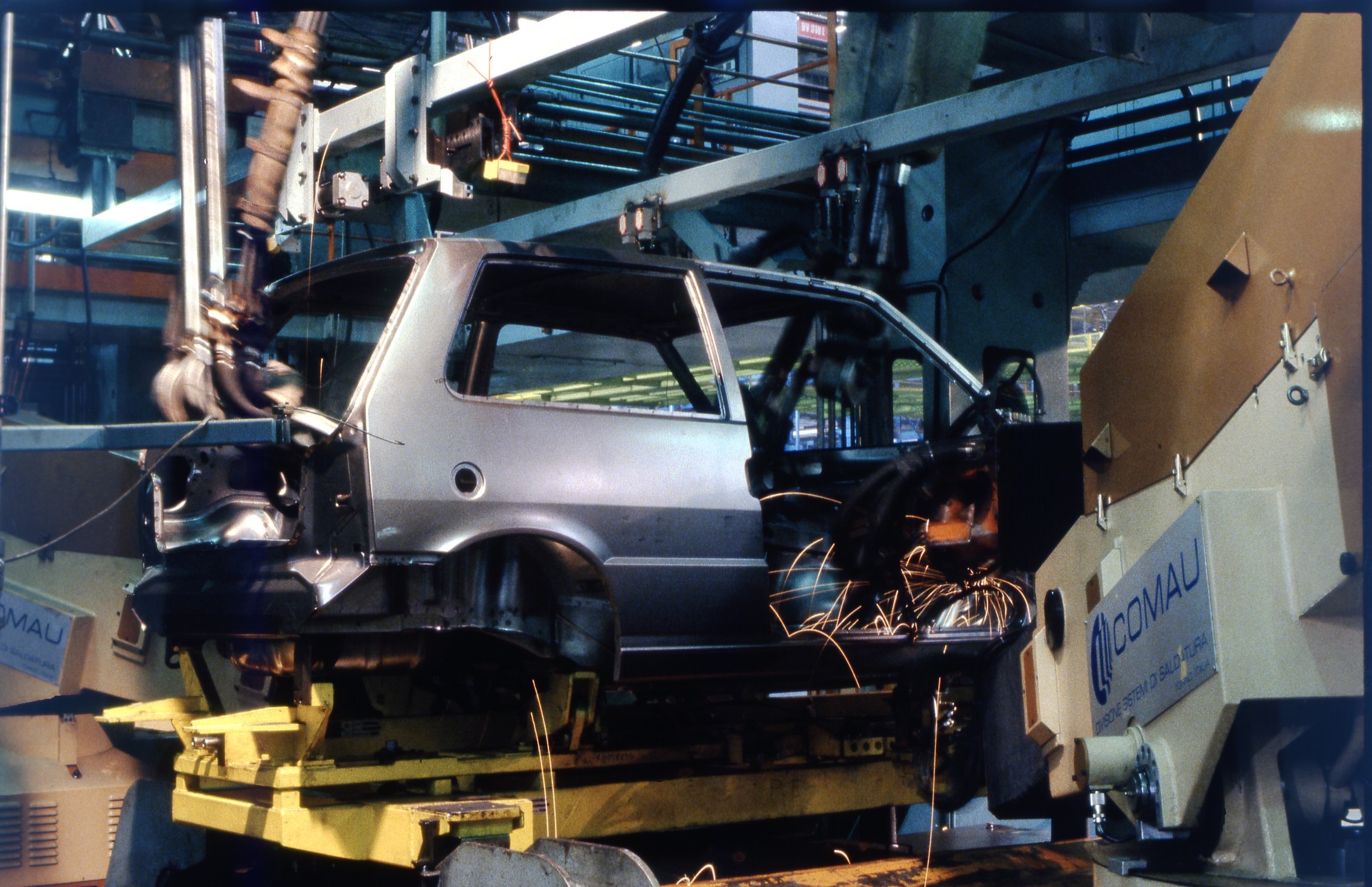 Fiat Uno feiert 40. Geburtstag: Revolutionär in Technologie
