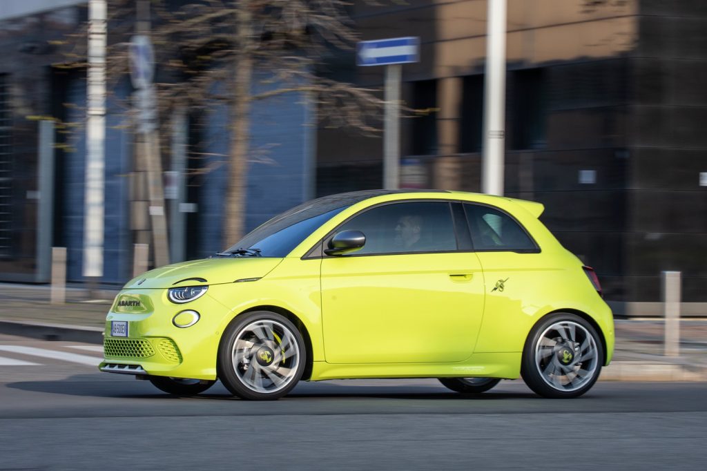 Abarth 500e – Zwei Ausstattungsvarianten