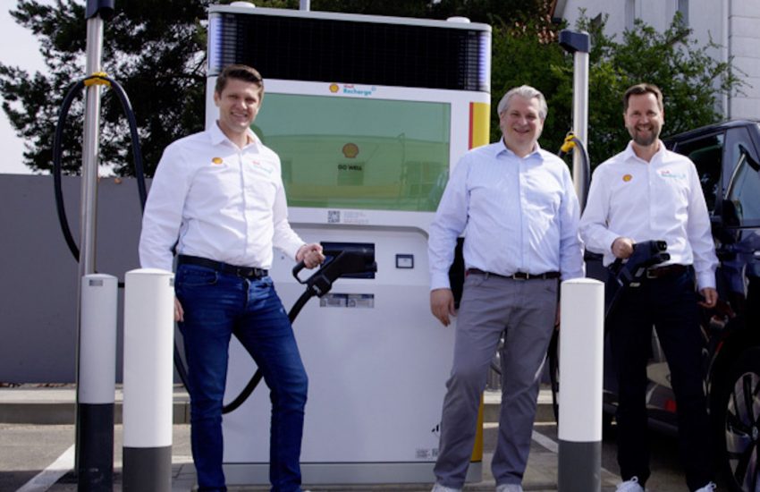 Eröffnung der ersten innovativen Flexpole-Ladestation